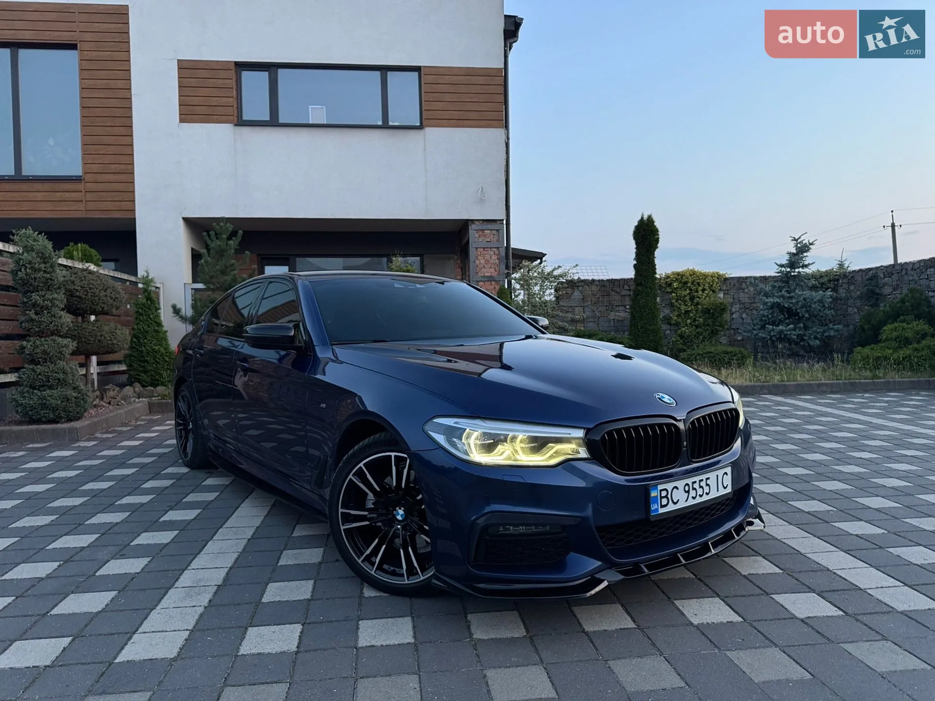 BMW 5 Series 2013 VIN WBAFU7C57DDU77891 фото оголошення 3 з 20