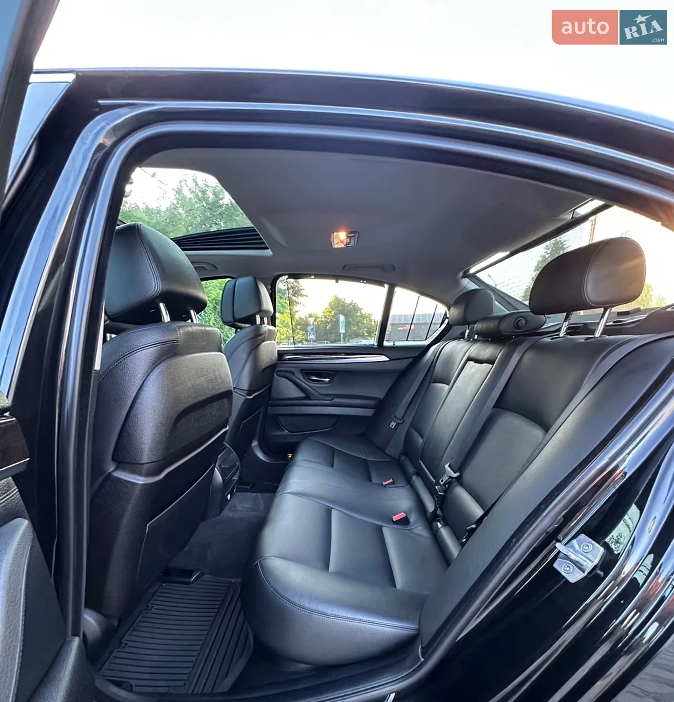 2013 BMW 5er - мініатюра 16