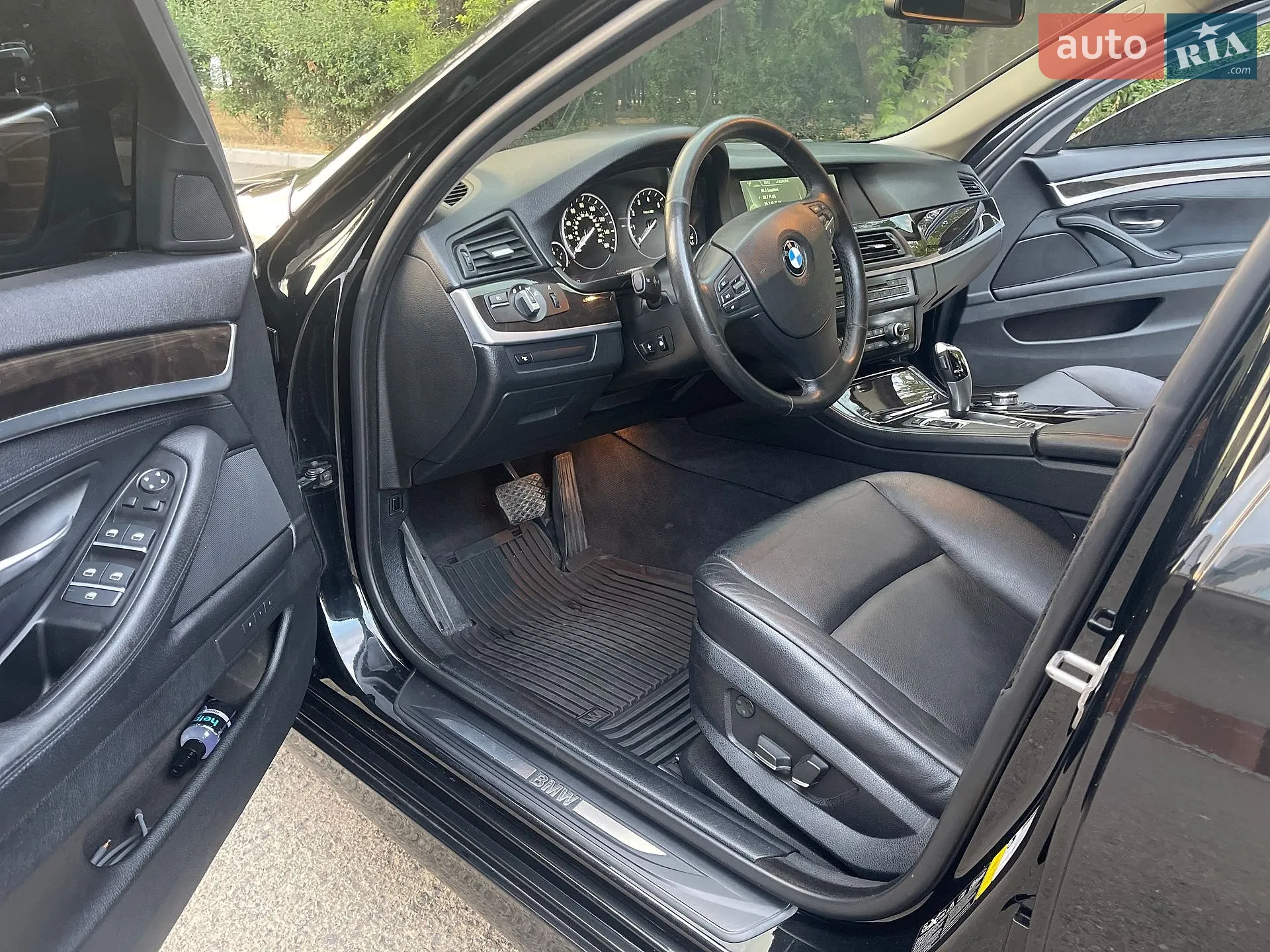 2012 BMW 5er - мініатюра 15
