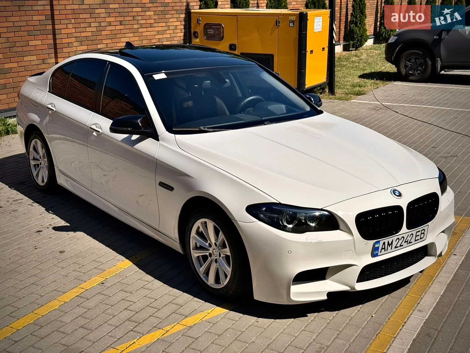2014 BMW 5er - мініатюра 10