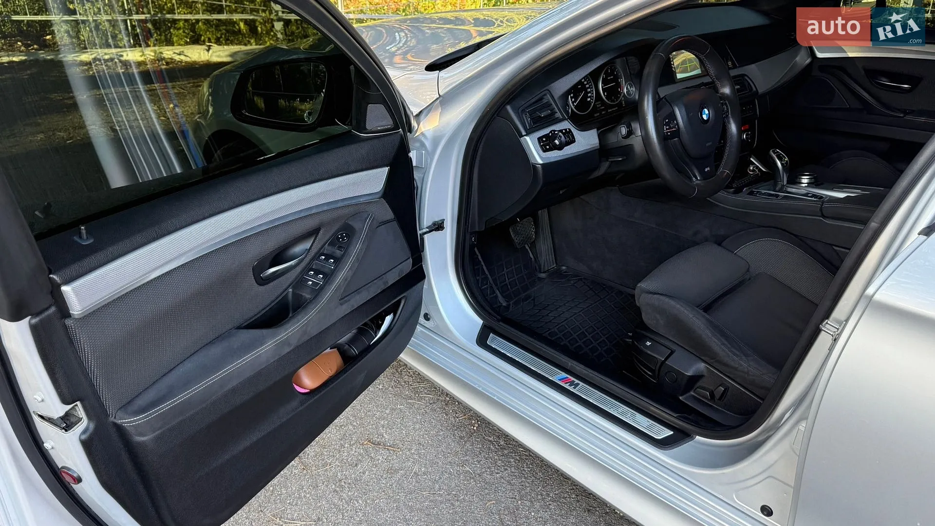 2012 BMW 5er - мініатюра 21