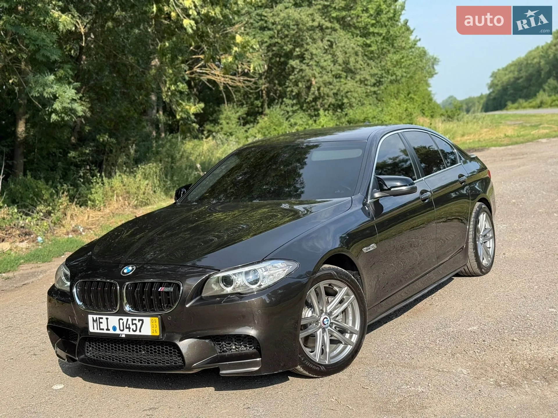 2015 BMW 5er - фото 1