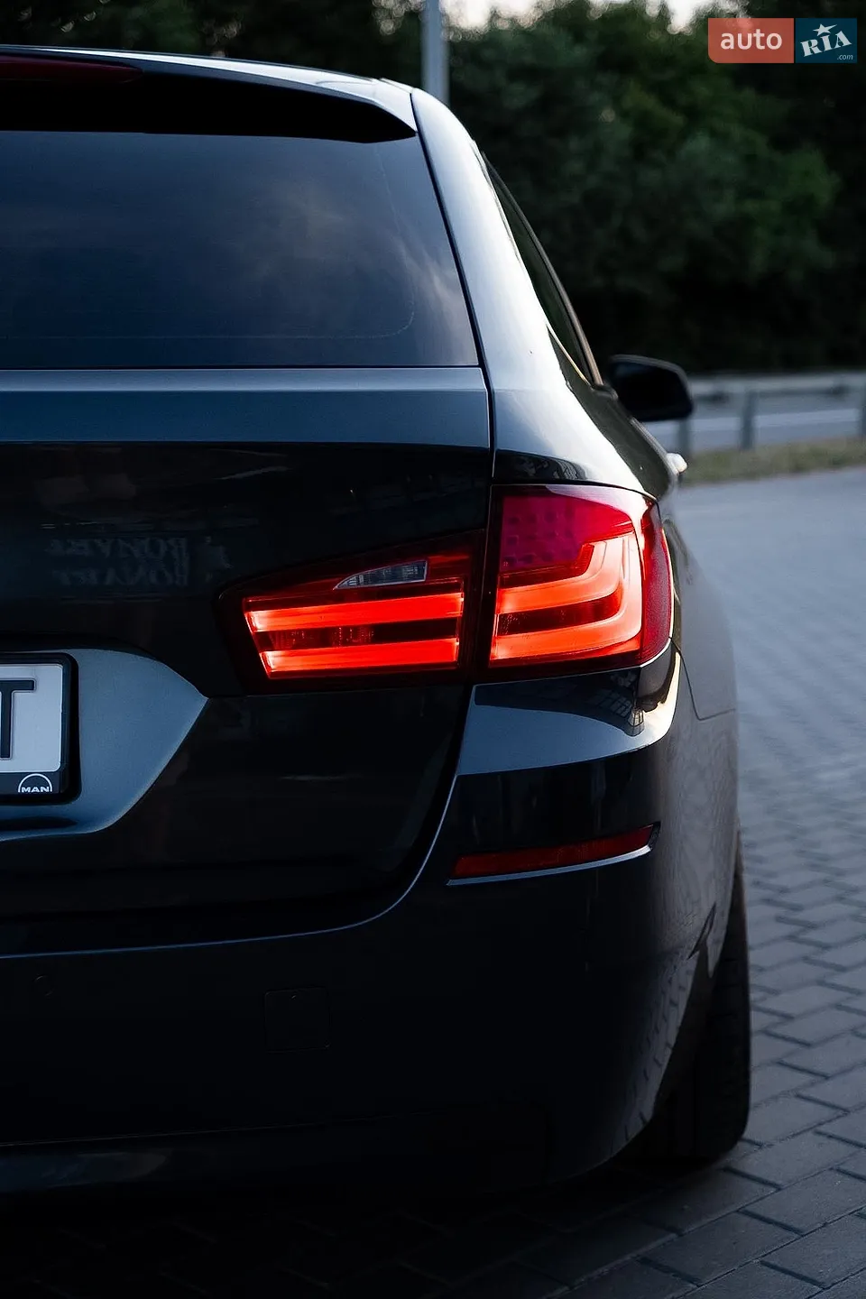 2010 BMW 5er - мініатюра 11