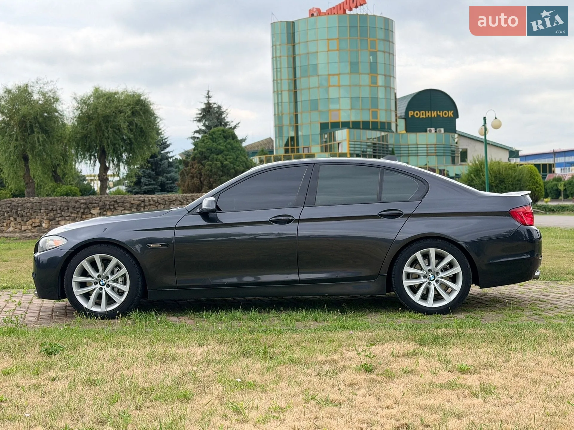 2010 BMW 5er - мініатюра 8