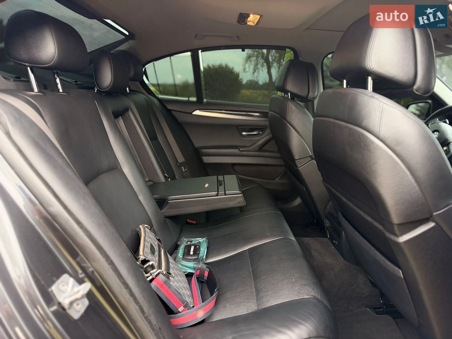2010 BMW 5er - мініатюра 26
