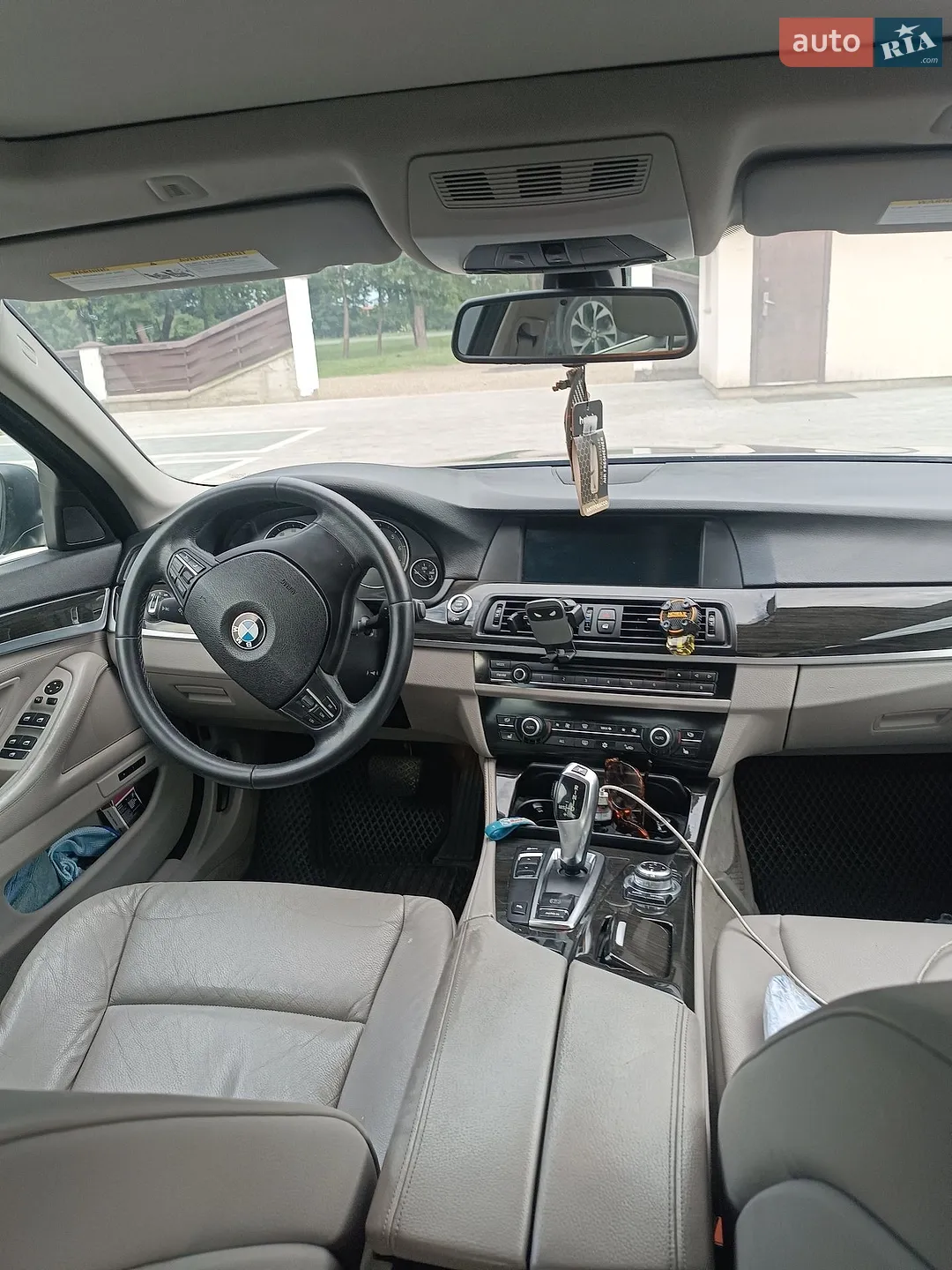 2011 BMW 5er - мініатюра 7