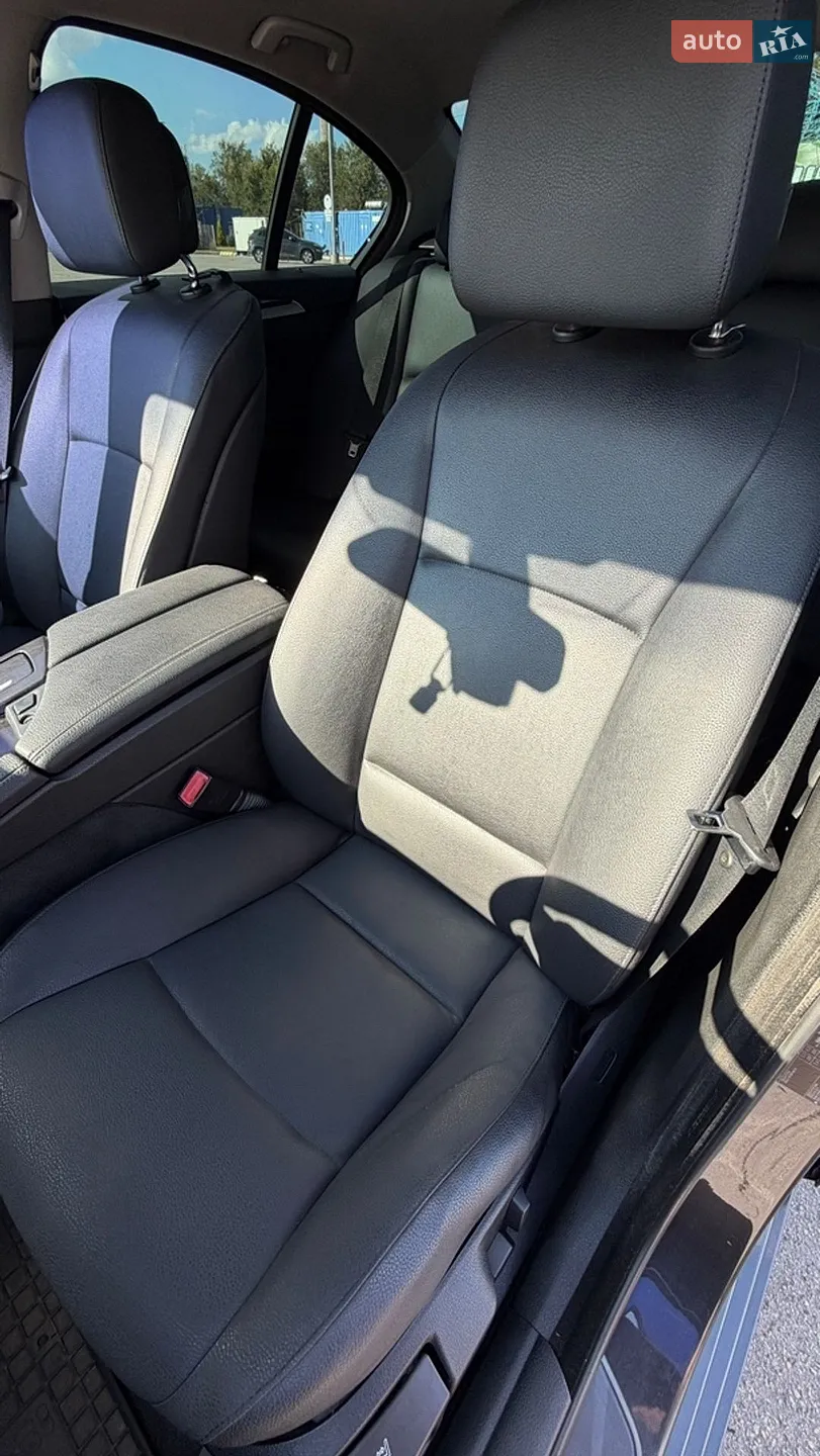 2012 BMW 5er - мініатюра 19