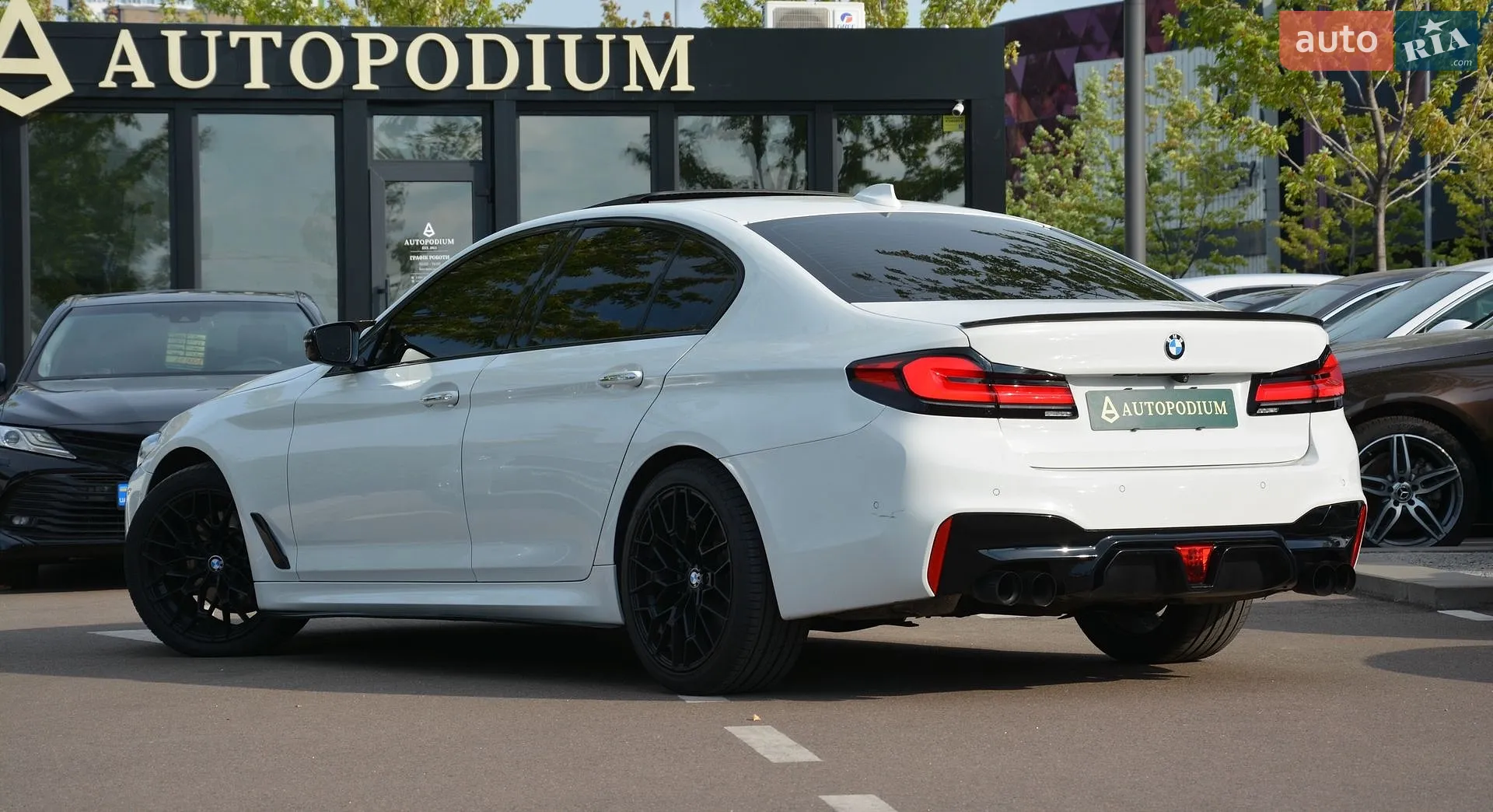2018 BMW 5er - мініатюра 9