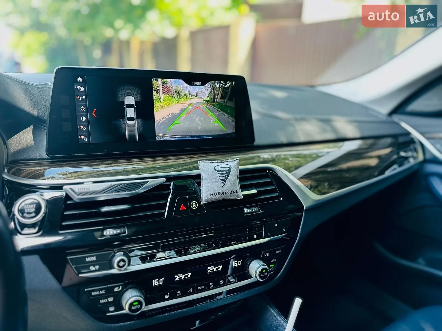 2017 BMW 5er - мініатюра 16