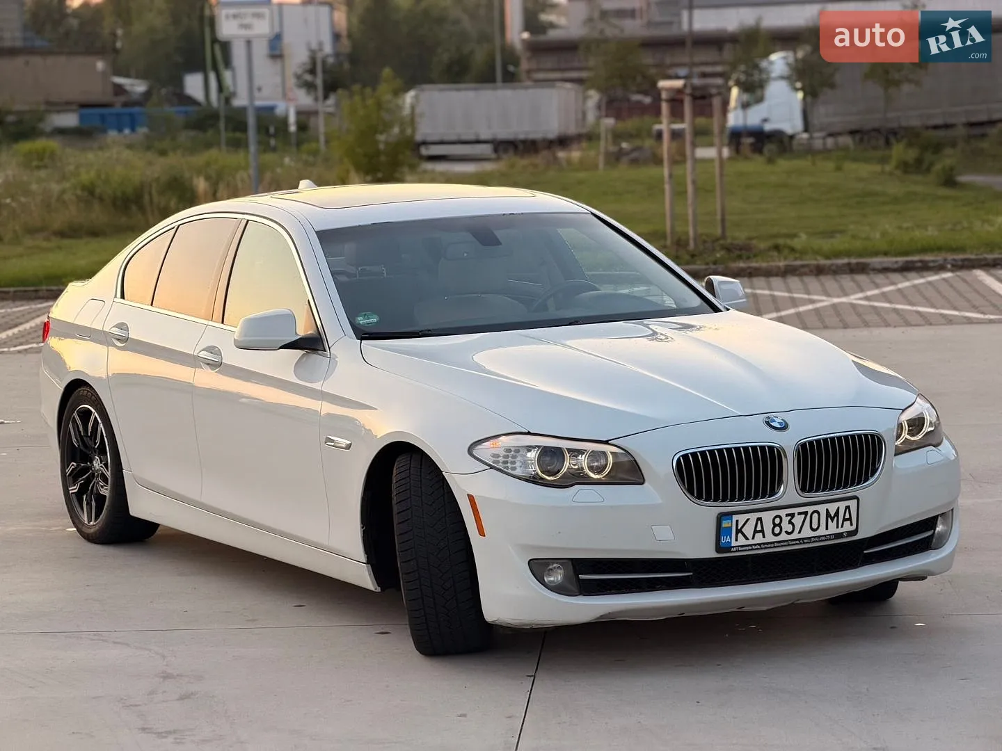 2013 BMW 5er - мініатюра 4
