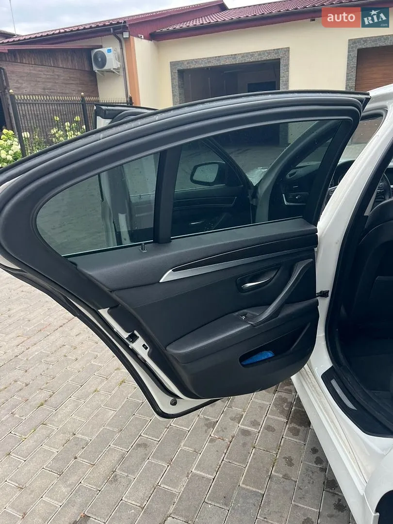 2012 BMW 5er - мініатюра 19