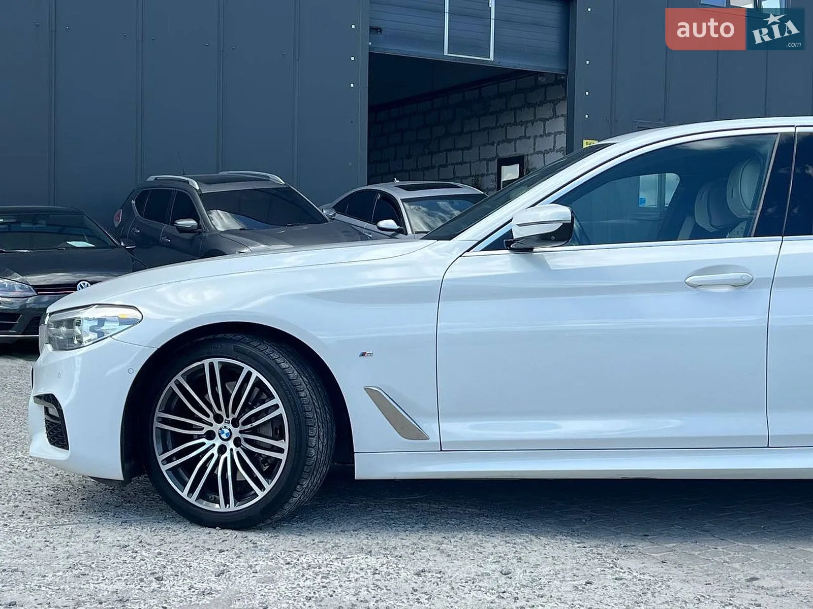 2020 BMW 5er - мініатюра 3