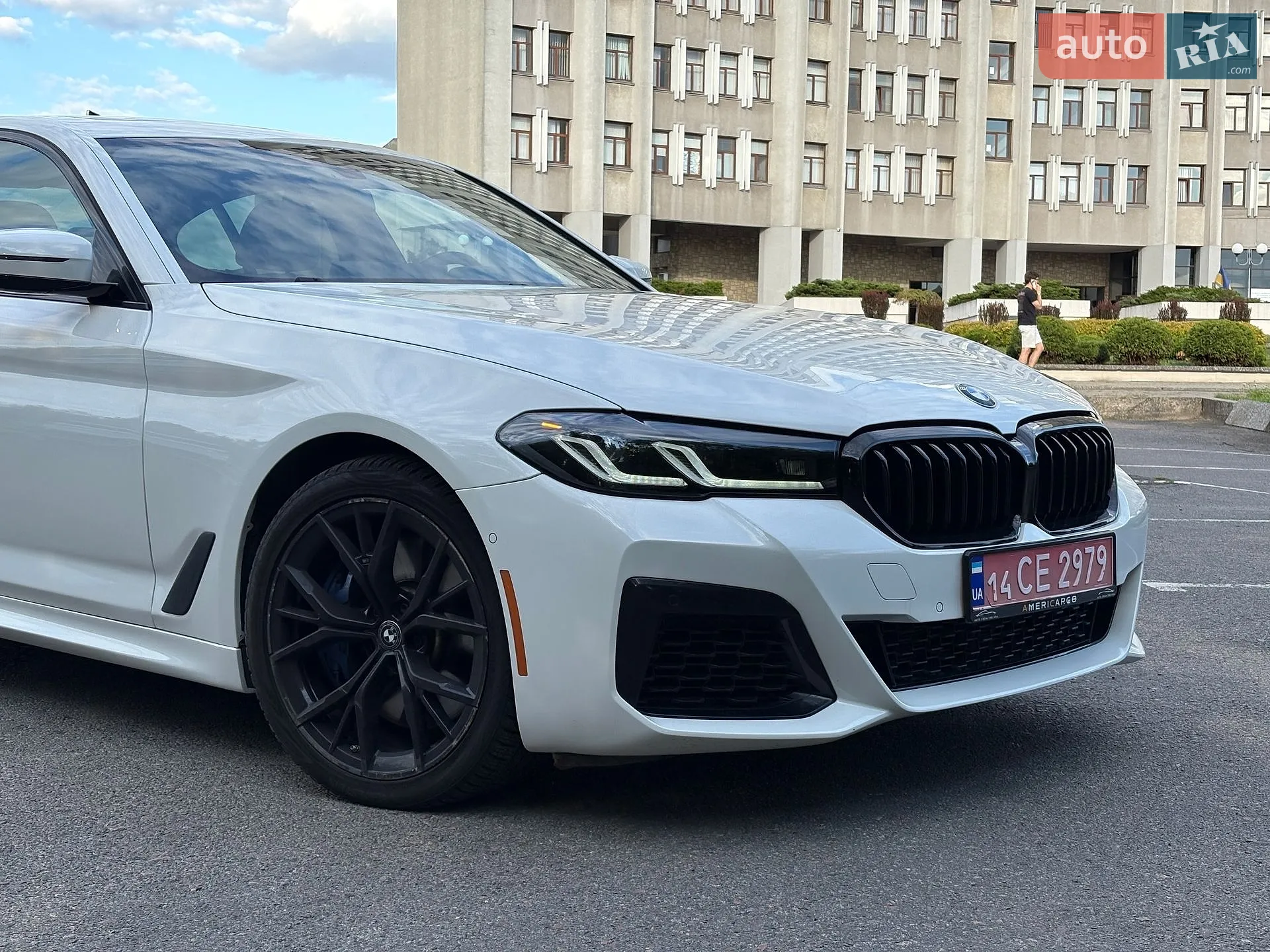 2022 BMW 5er - мініатюра 2