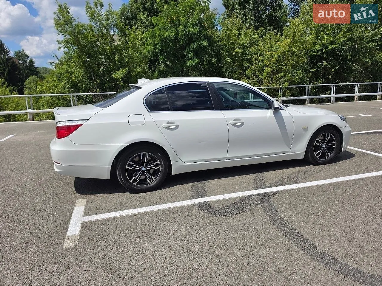 2010 BMW 5er - мініатюра 14