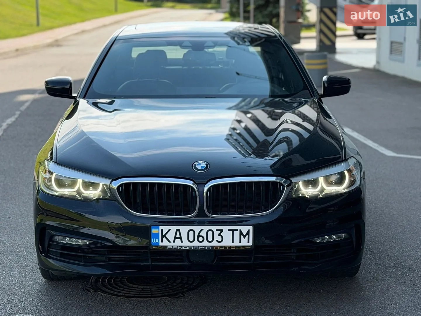 2017 BMW 5er - мініатюра 2