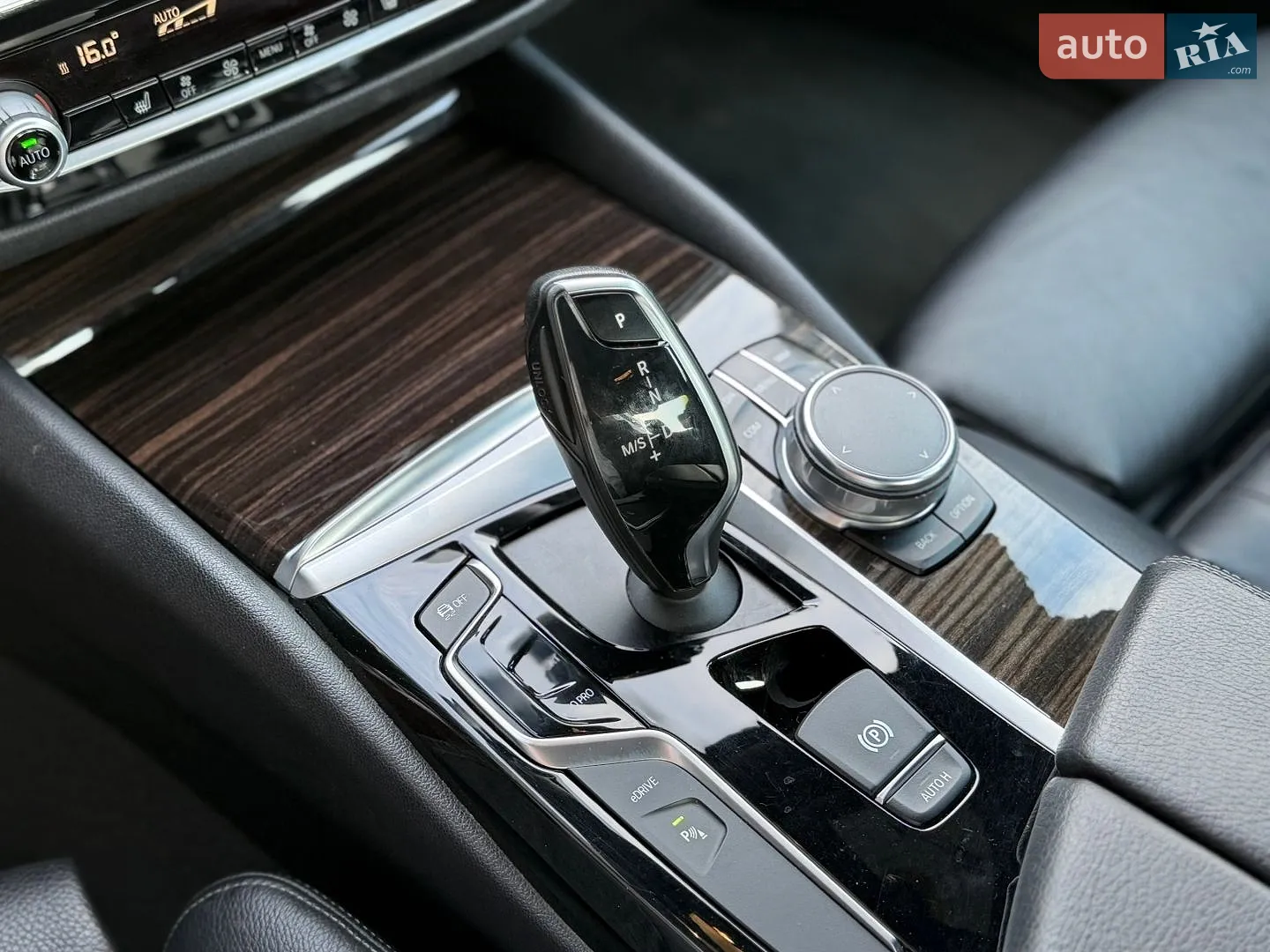 2017 BMW 5er - мініатюра 20