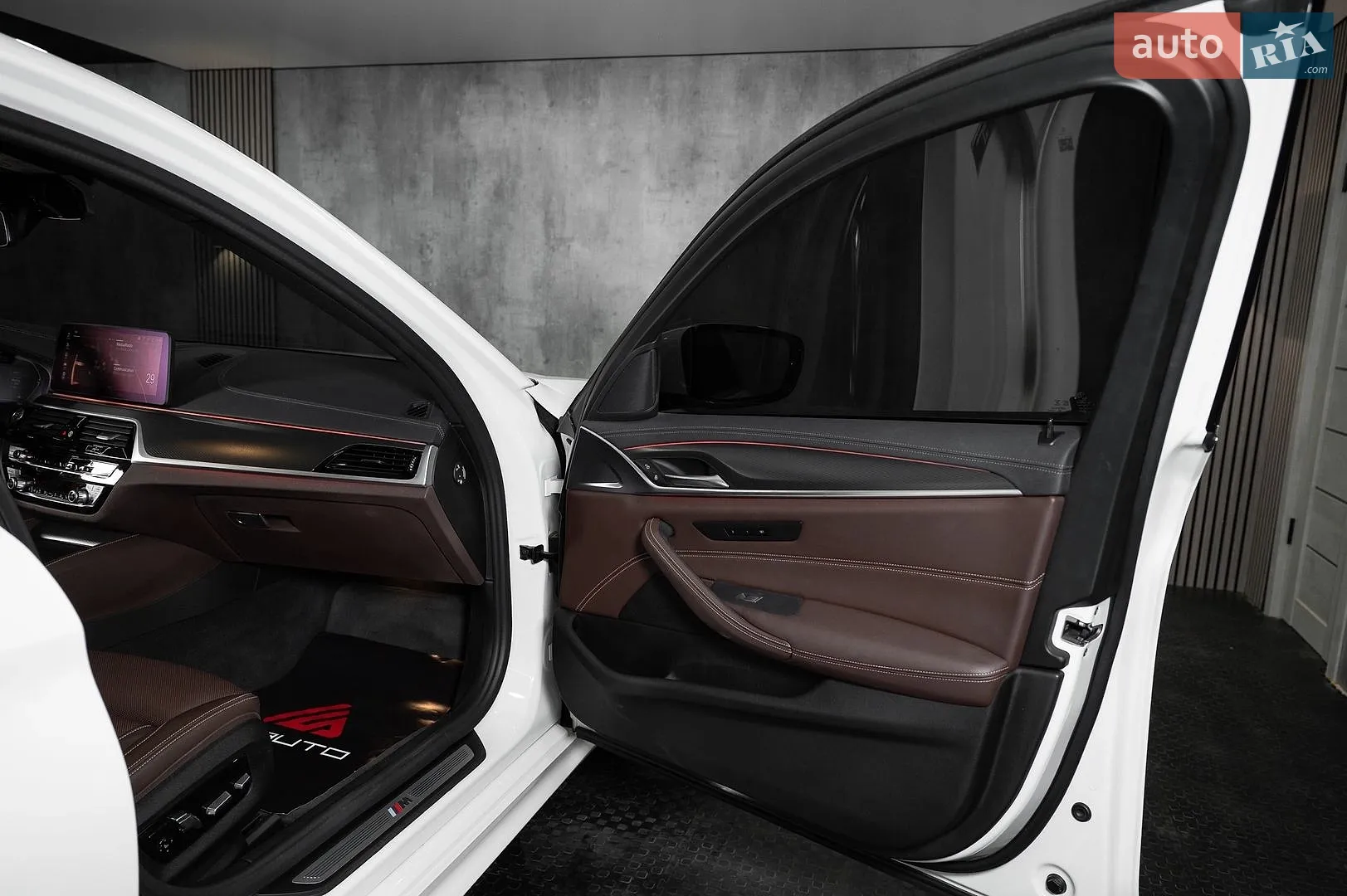 2022 BMW 5er - мініатюра 22