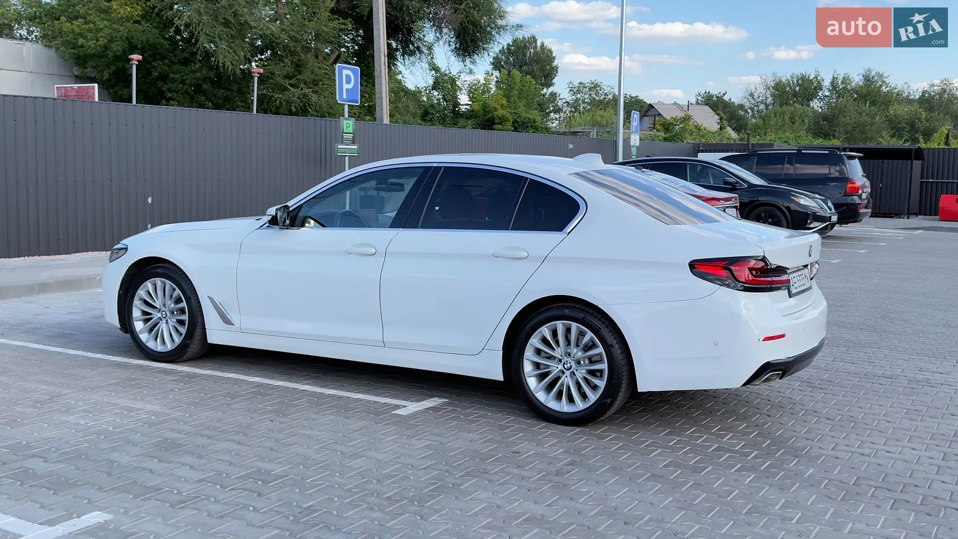 2020 BMW 5er - мініатюра 3