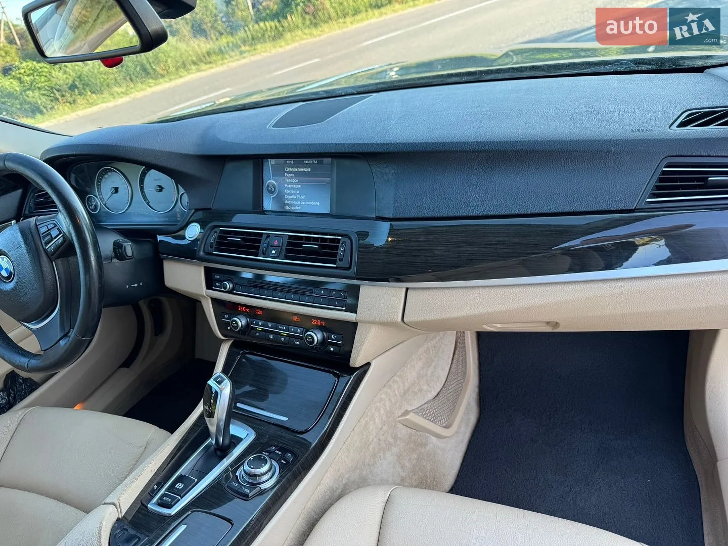 2010 BMW 5er - мініатюра 16