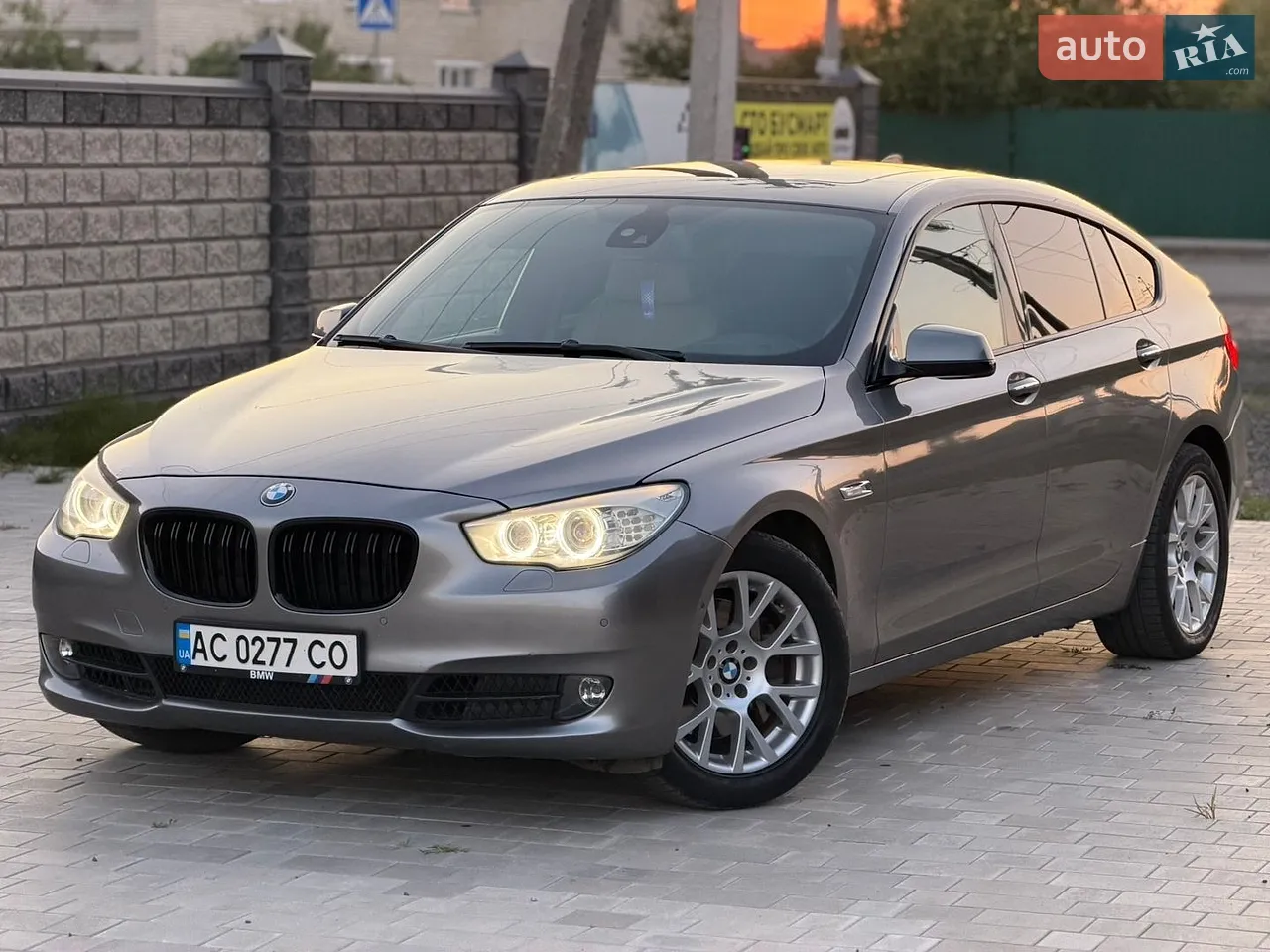 2010 BMW 5er - мініатюра 9