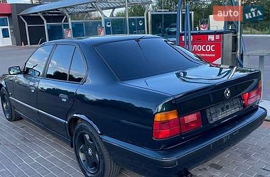 Седан BMW 5 Series 1995 в Киеве