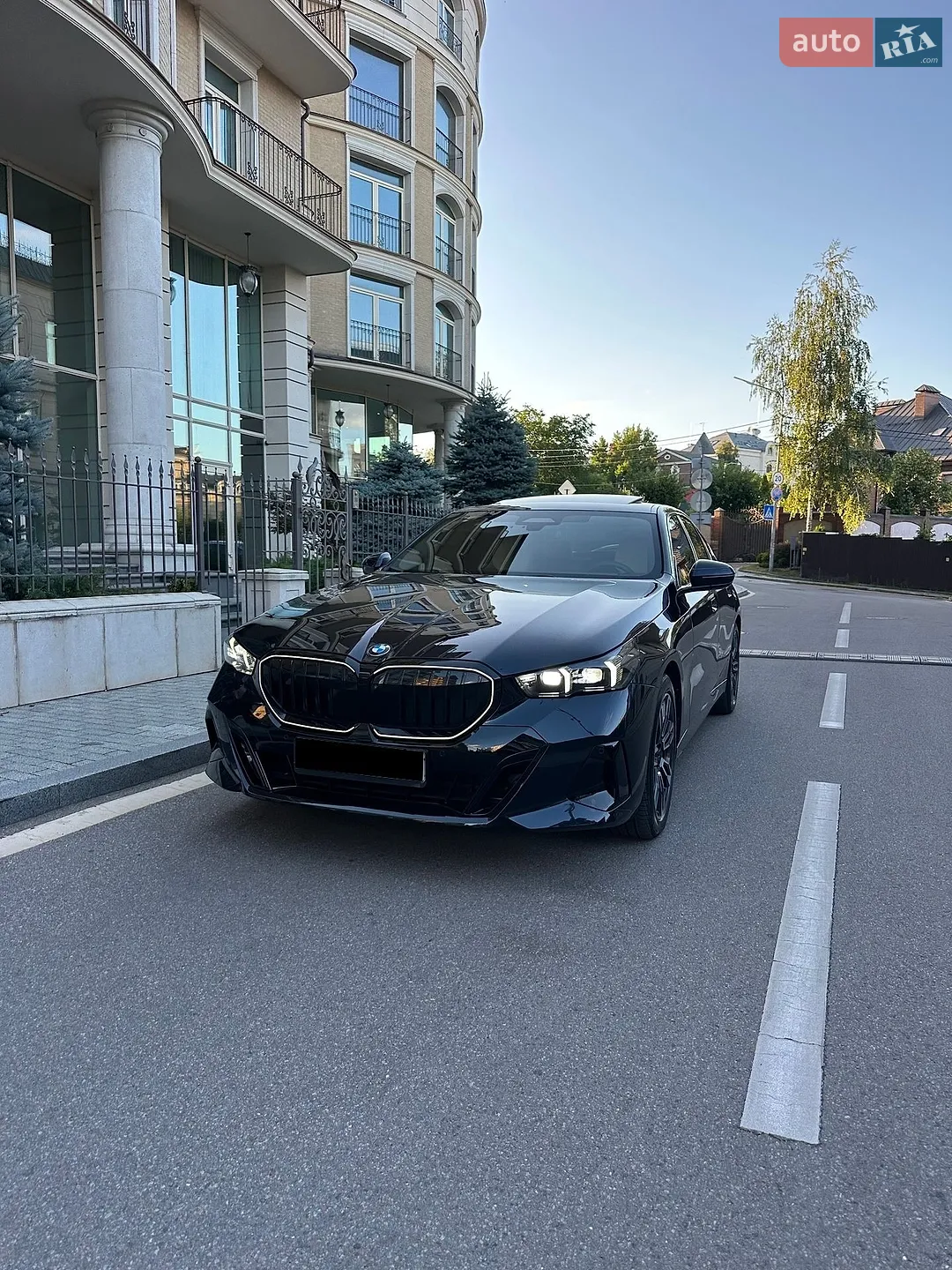 2024 BMW 5er - мініатюра 3