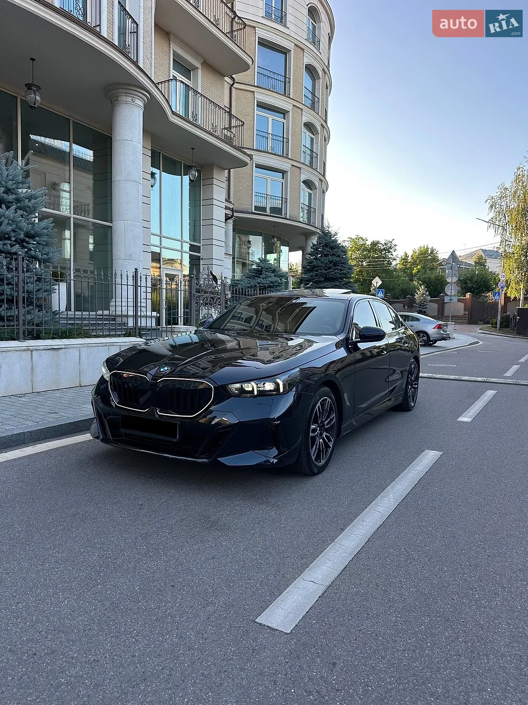 2024 BMW 5er - мініатюра 2