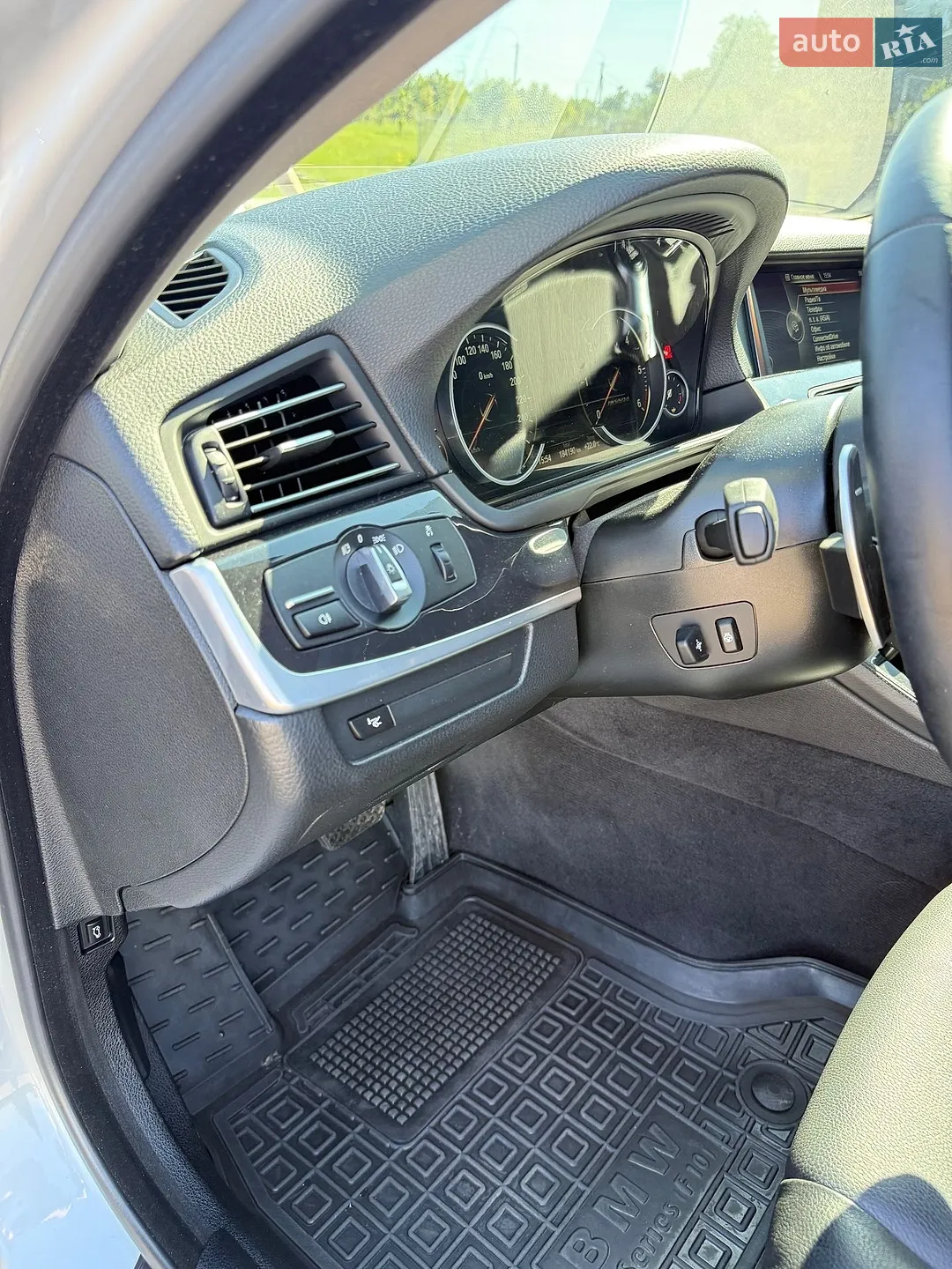 2013 BMW 5er - мініатюра 27