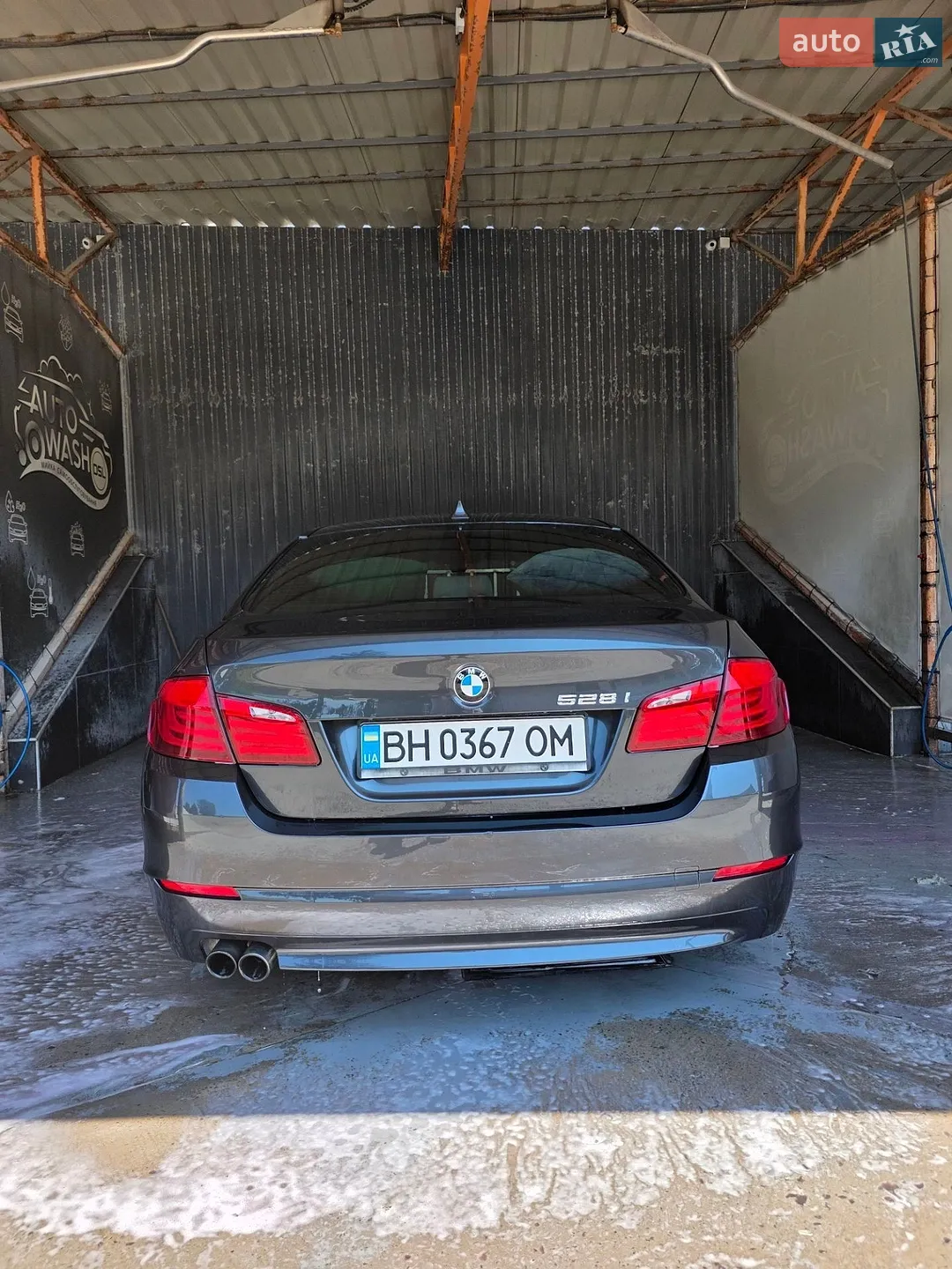 2012 BMW 5er - мініатюра 2