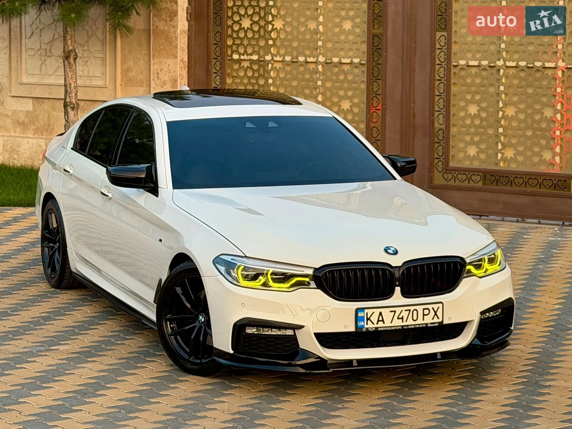 BMW 5 Series 2017 VIN WBAJC5108HG858159 фото оголошення 5 з 78