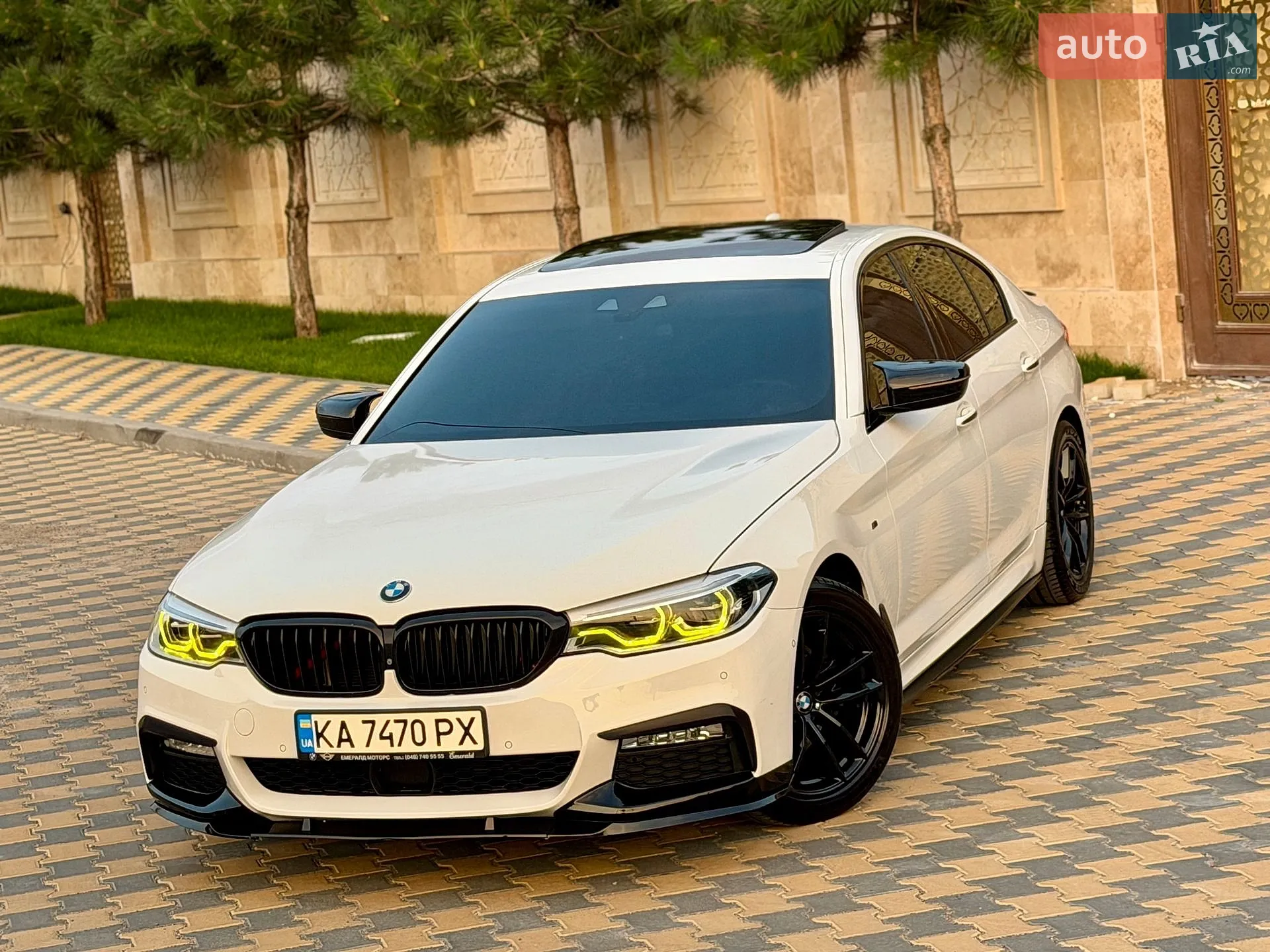 BMW 5 Series 2017 VIN WBAJC5108HG858159 фото оголошення 10 з 78