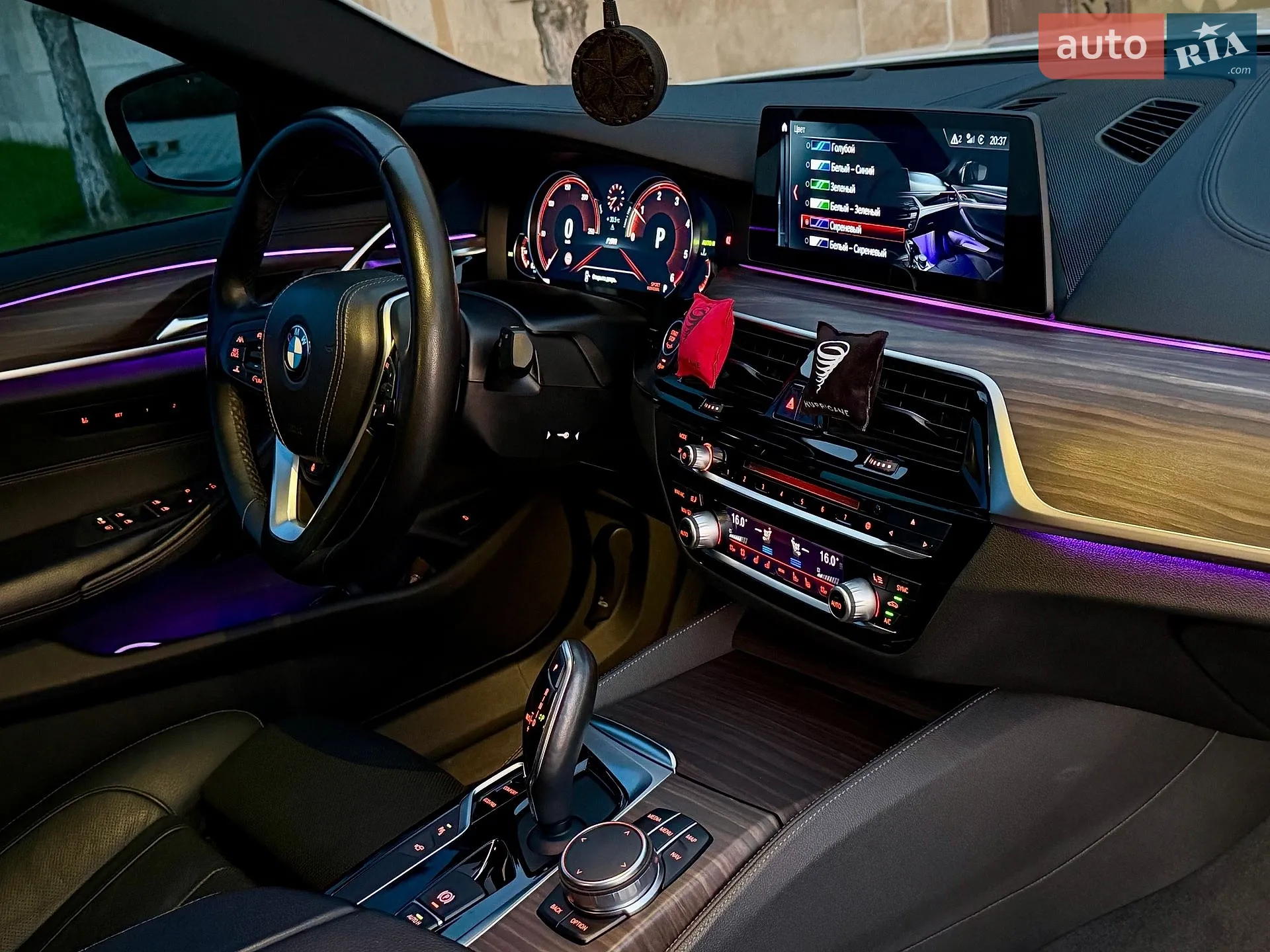 BMW 5 Series 2017 VIN WBAJC5108HG858159 фото оголошення 19 з 78