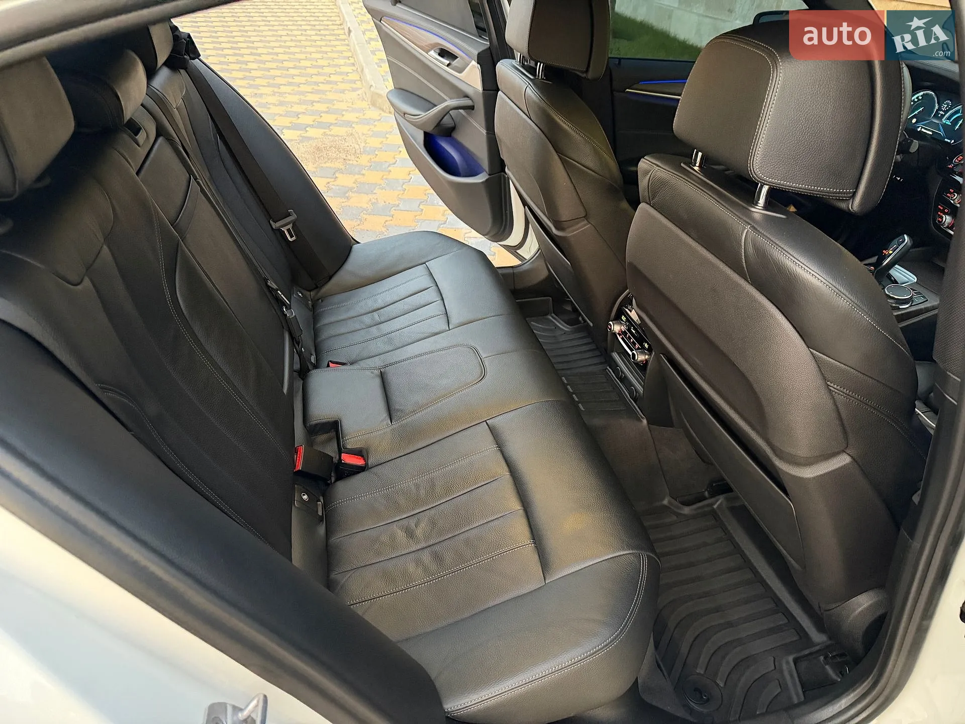 BMW 5 Series 2017 VIN WBAJC5108HG858159 фото оголошення 47 з 78