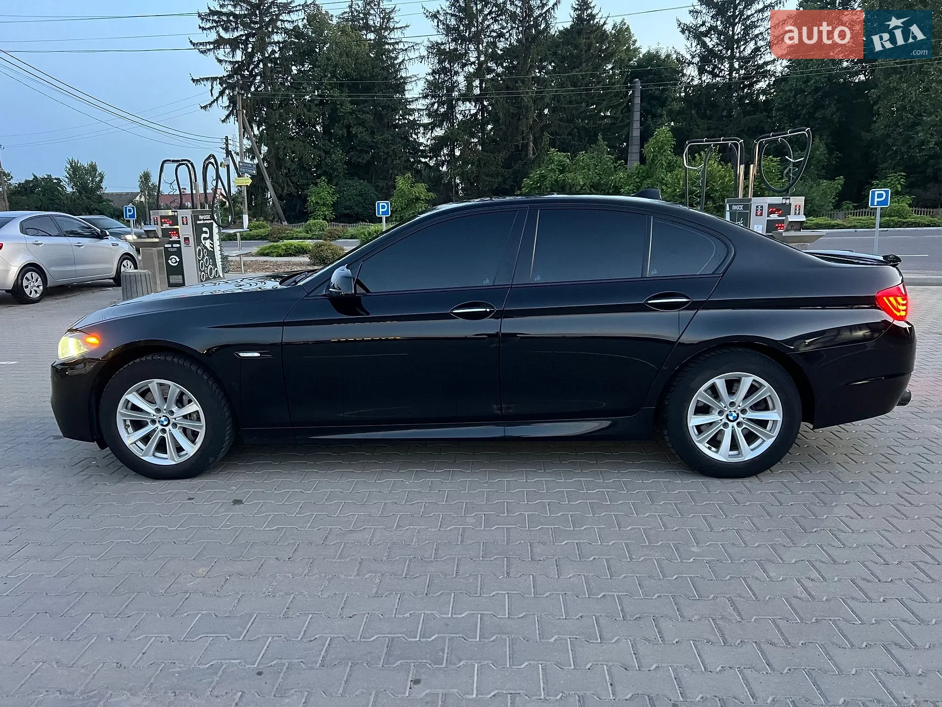 2012 BMW 5er - мініатюра 4