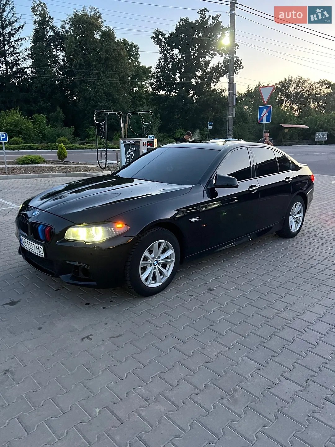 2012 BMW 5er - мініатюра 7