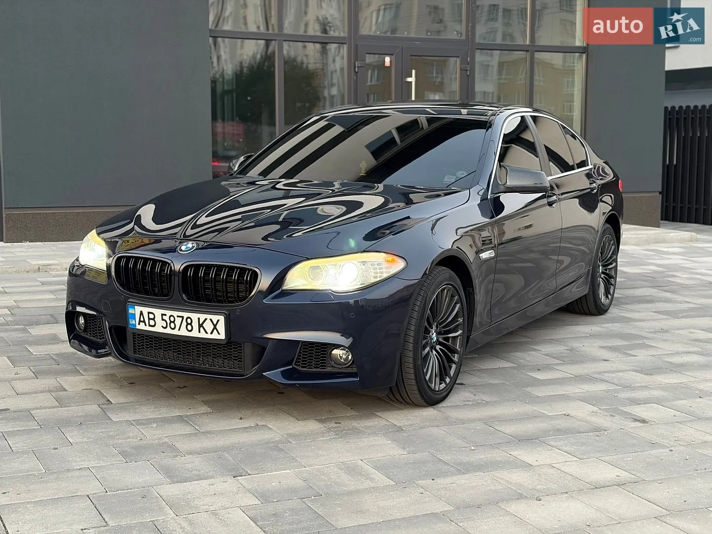 2011 BMW 5er - мініатюра 3