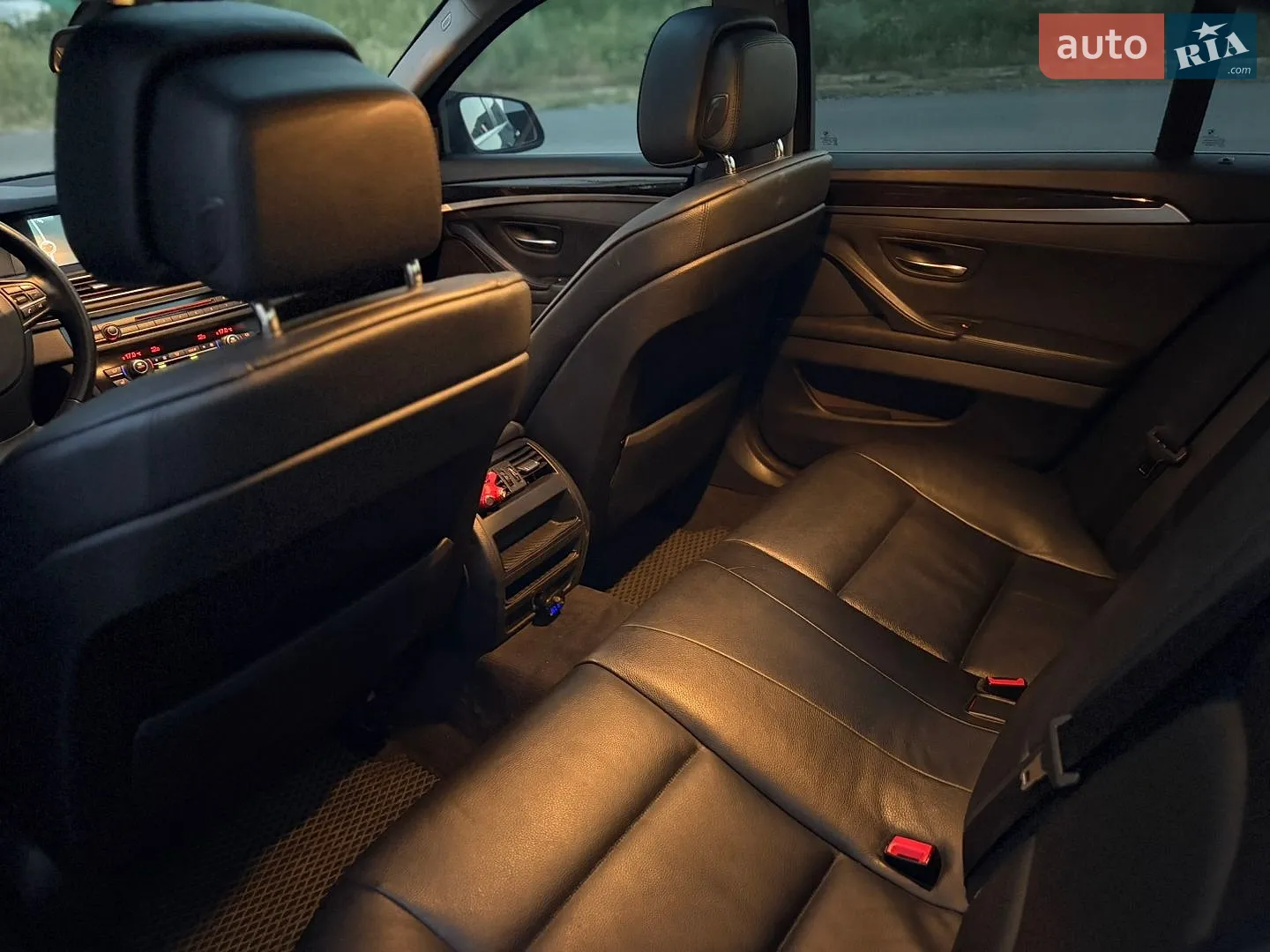 2011 BMW 5er - мініатюра 20
