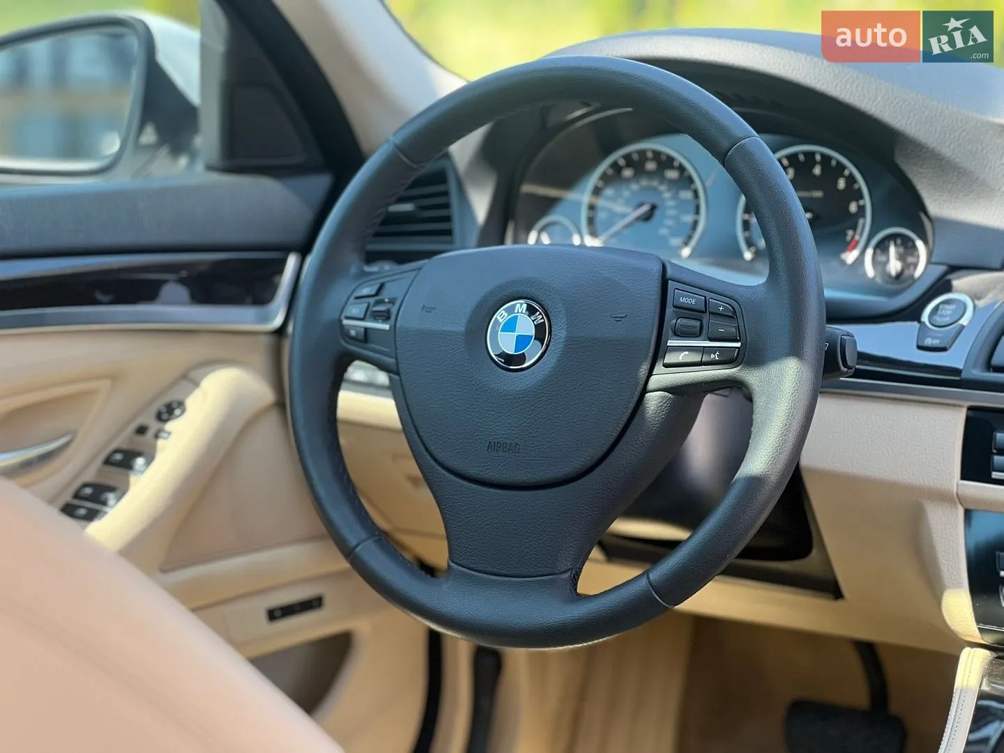 2014 BMW 5er - мініатюра 19