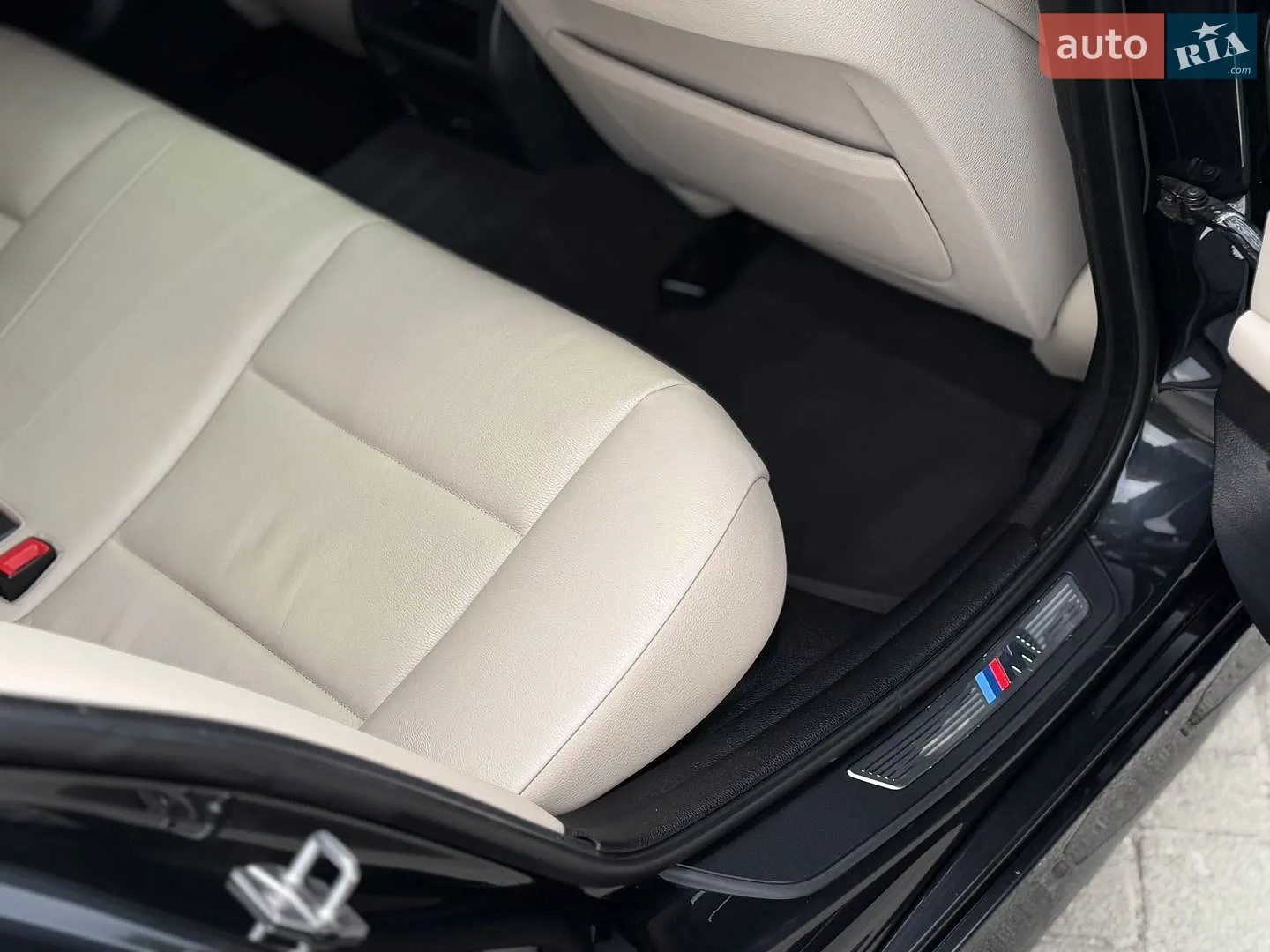 2012 BMW 5er - мініатюра 17