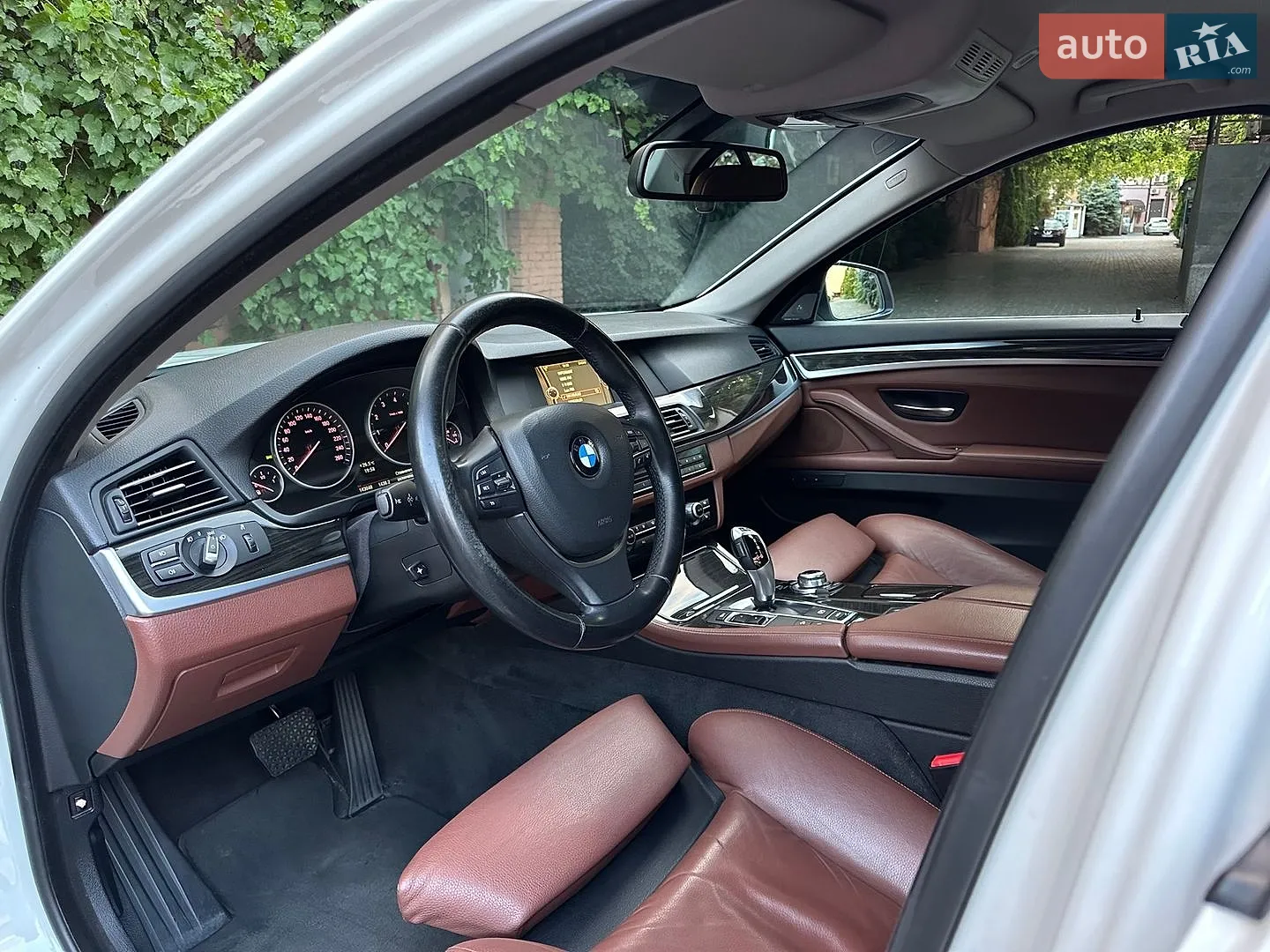 2013 BMW 5er - мініатюра 17