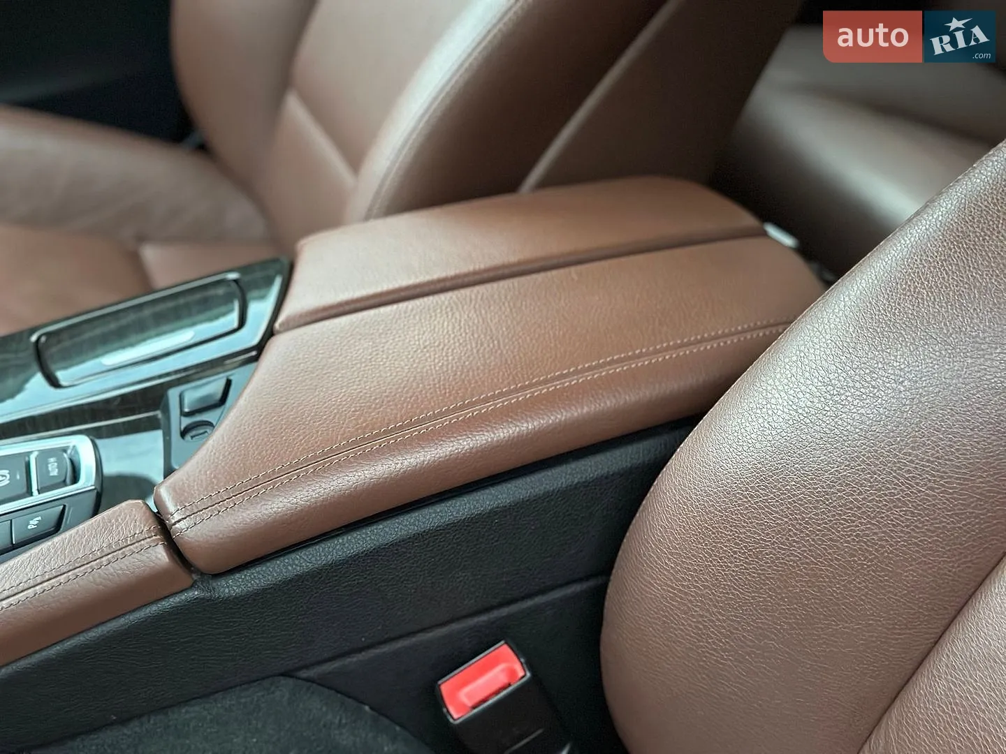 2013 BMW 5er - мініатюра 26