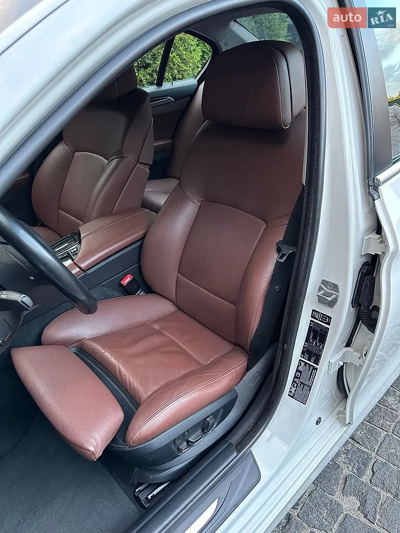 2013 BMW 5er - мініатюра 30