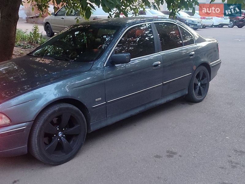 Седан BMW 5 Series 2000 в Миколаєві