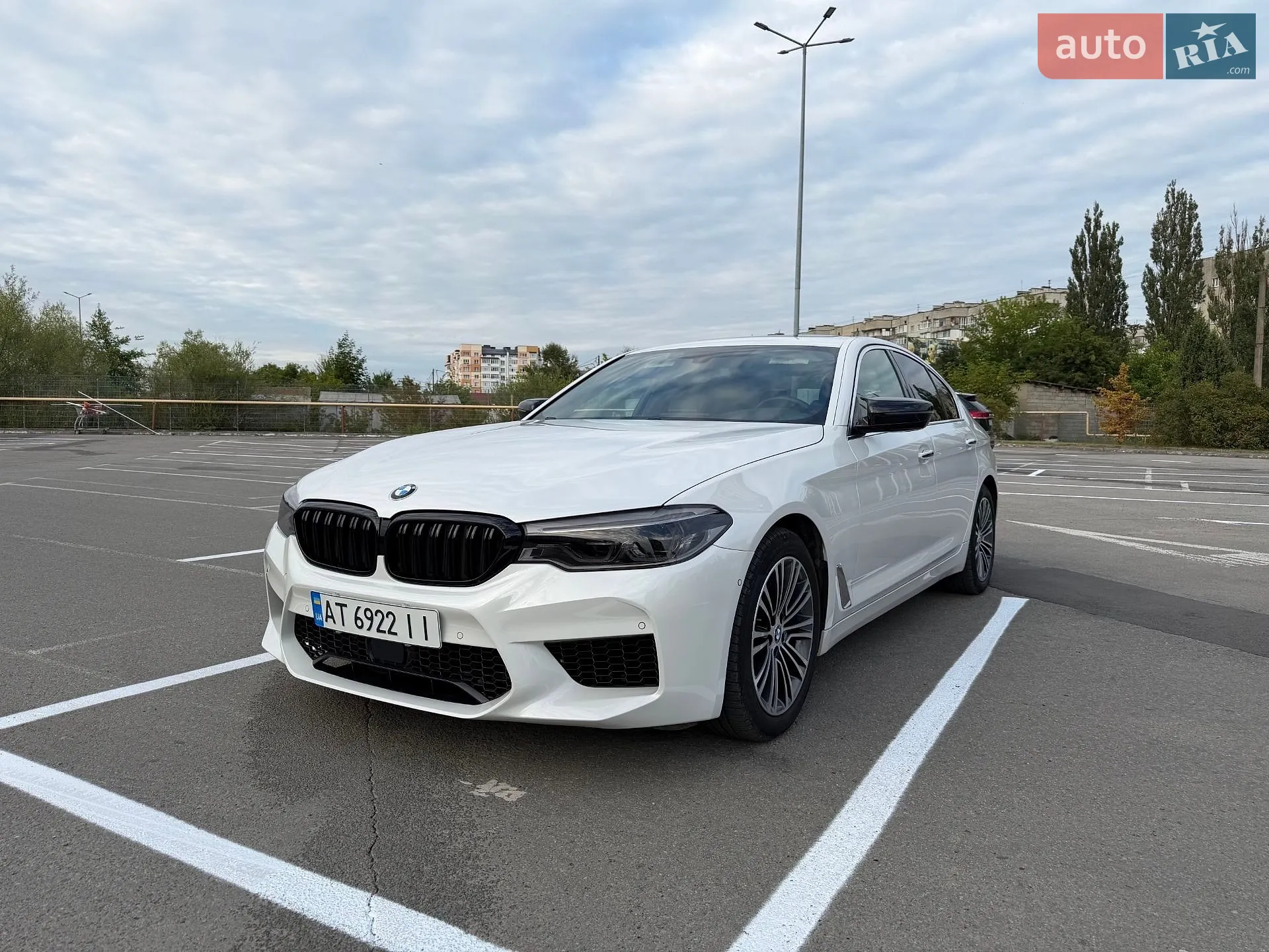 2017 BMW 5er - мініатюра 5