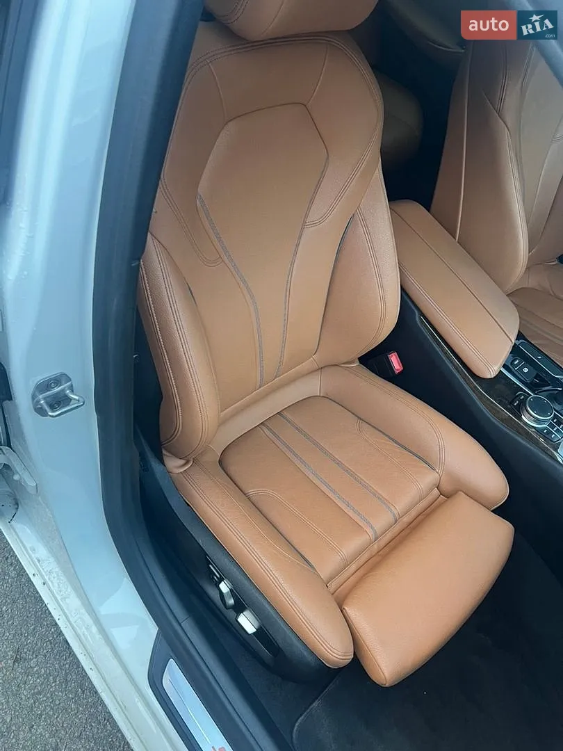 2019 BMW 5er - мініатюра 8