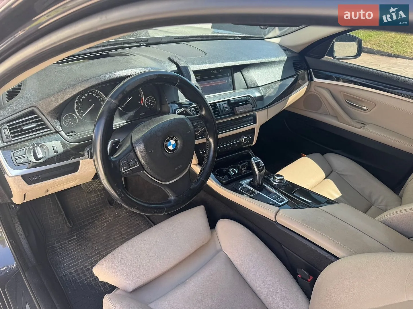 2012 BMW 5er - мініатюра 6
