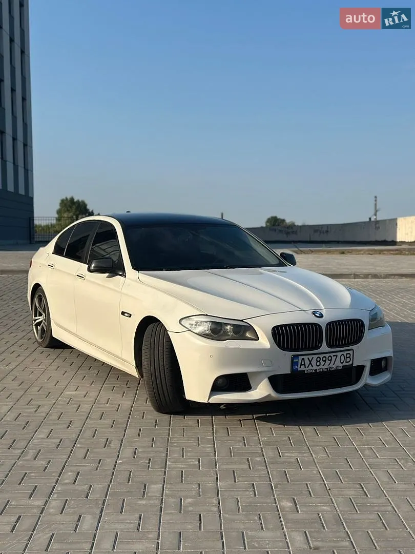 2012 BMW 5er - мініатюра 2