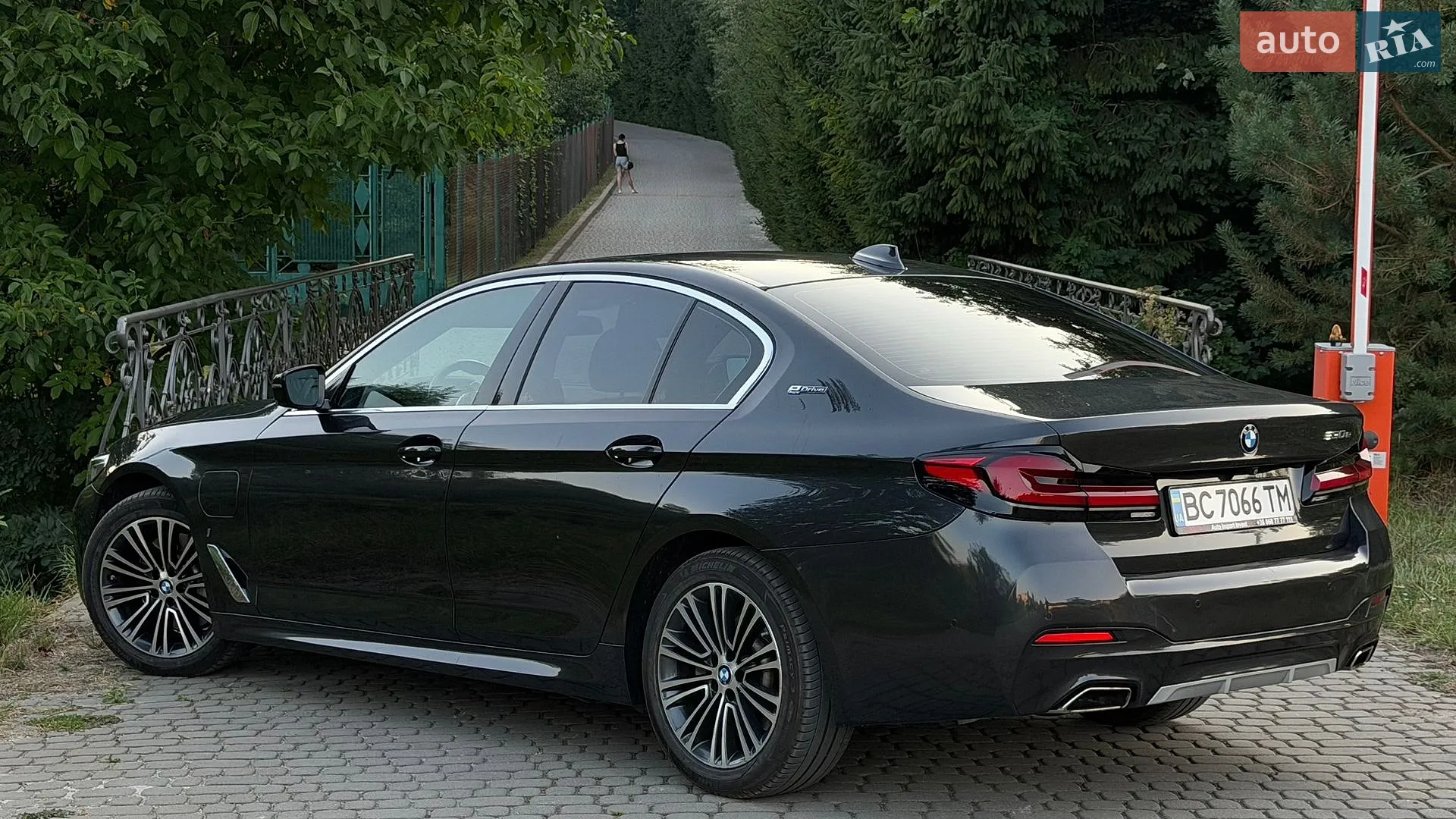 2019 BMW 5er - мініатюра 3