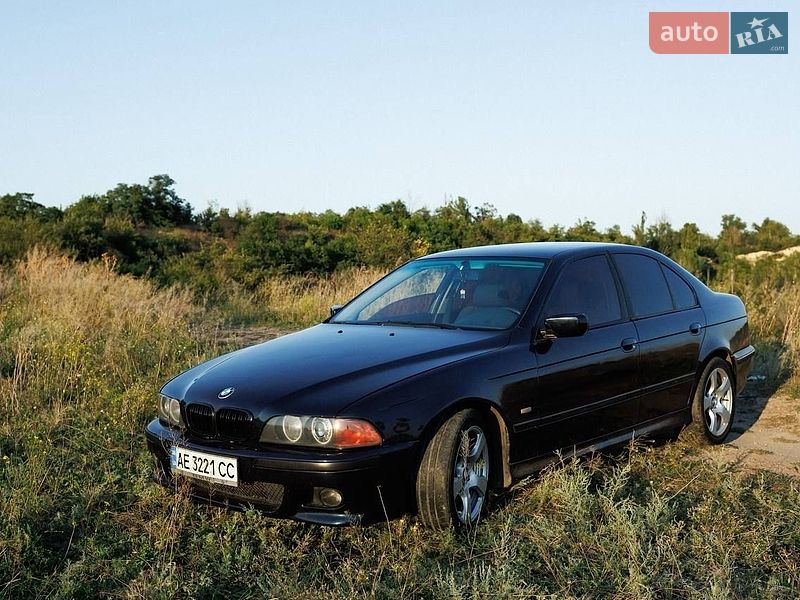 BMW 5 Series 2000
