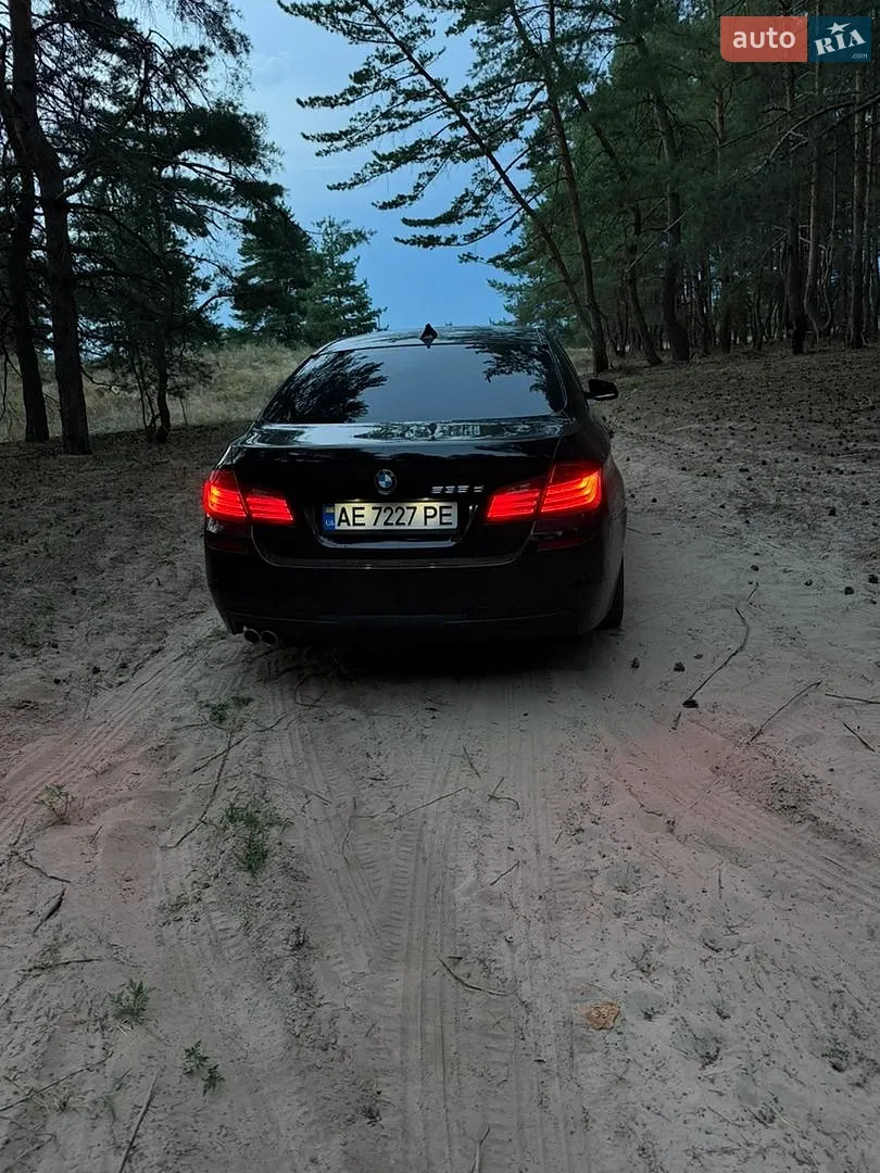 2013 BMW 5er - мініатюра 2